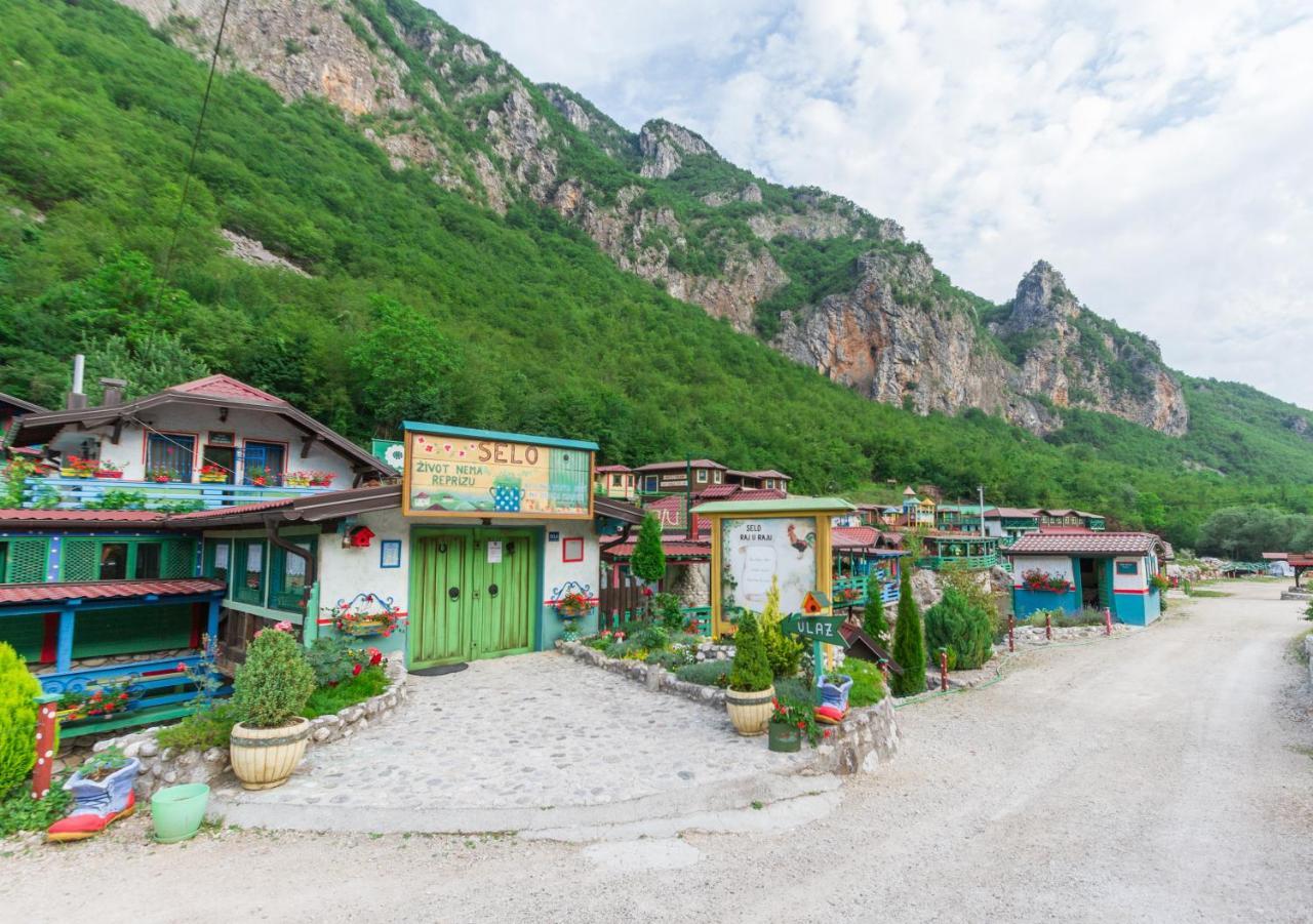 Eco Village Raj U Raju Konjic Exterior foto